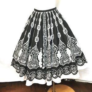 WD-NY 50’s Style Full Circle Black White Sequin Aztec Skirt Sz 10